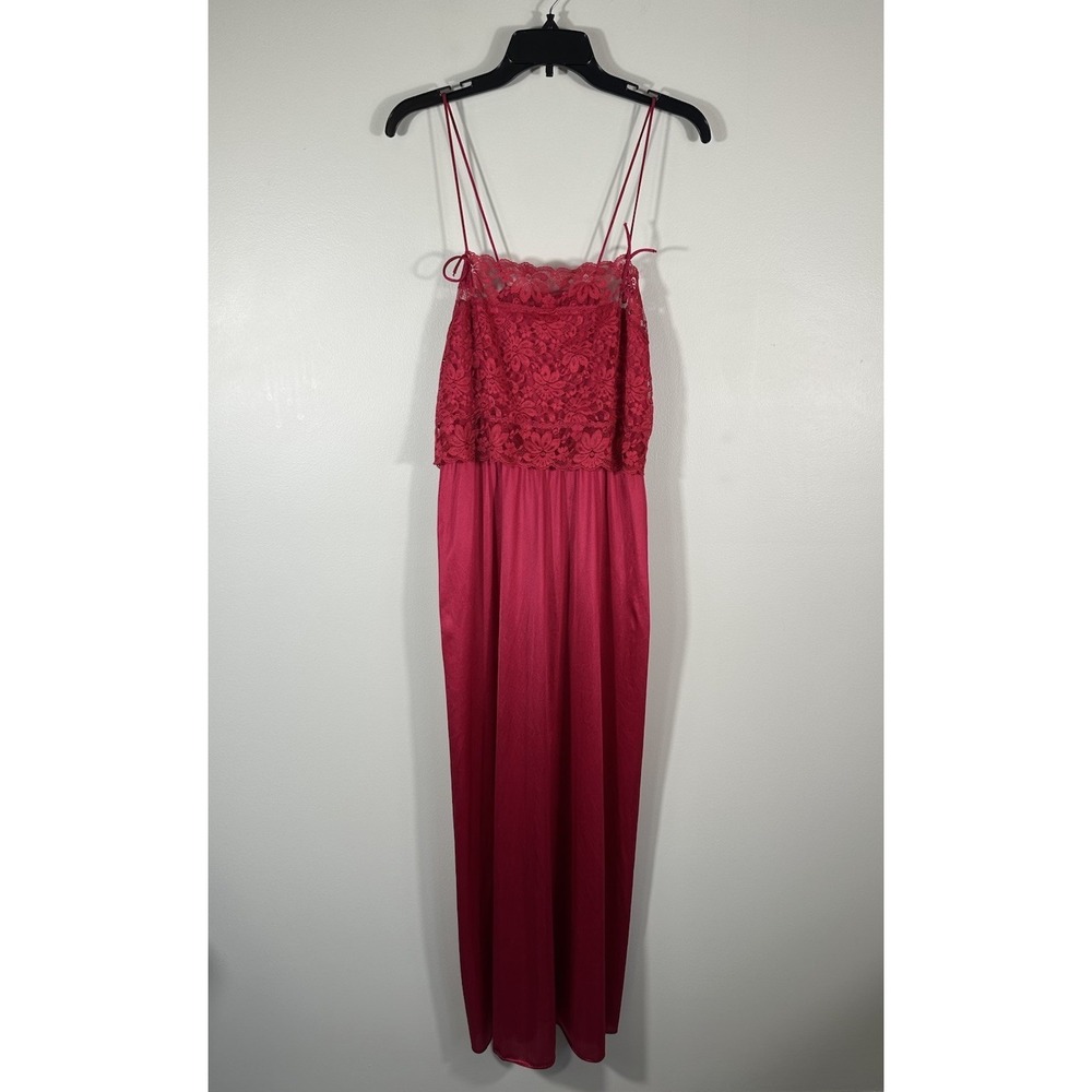 Vintage Deena Nightgown‎ Womens Medium Red Nylon Lace Dress Maxi Babydoll 80s